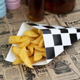 Rożek na frytki 350g, mały, kratka czarna, z miejscem na dip, 175/250mm op. 100 sztuk